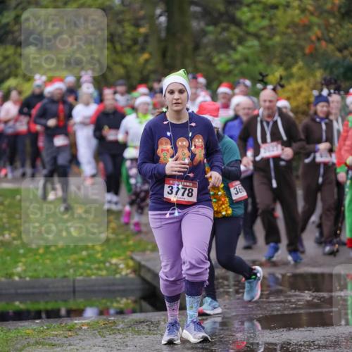 07.12.2025 - St. Pauli X-Mass-Run No. 15 Michael Burmester http://msf.ph/oto/9408110 07.12.2025 11:25:47 Laufen 5, 3778, 36 meine-sportfotos.de