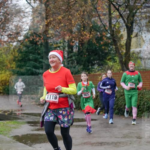 07.12.2025 - St. Pauli X-Mass-Run No. 15 Michael Burmester http://msf.ph/oto/9408111 07.12.2025 09:43:15 Laufen 15, 1119, 963, 965 meine-sportfotos.de