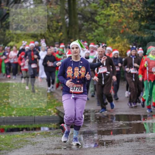 07.12.2025 - St. Pauli X-Mass-Run No. 15 Michael Burmester http://msf.ph/oto/9408119 07.12.2025 11:25:47 Laufen 3778, 2771, 1131 meine-sportfotos.de