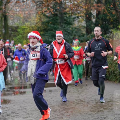 07.12.2025 - St. Pauli X-Mass-Run No. 15 Michael Burmester http://msf.ph/oto/9408146 07.12.2025 11:25:51 Laufen 132, 15, 637, 982, 10, 1602 meine-sportfotos.de