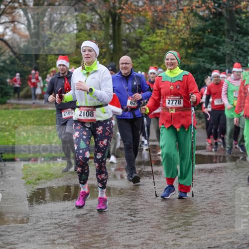 07.12.2025 - St. Pauli X-Mass-Run No. 15 Michael Burmester http://msf.ph/oto/9408179 07.12.2025 11:25:54 Laufen 2027, 5, 2782, 62, 2778, 2109, 2108, 650 meine-sportfotos.de