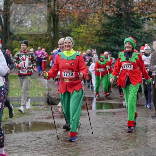 07.12.2025 - St. Pauli X-Mass-Run No. 15 Michael Burmester http://msf.ph/oto/9408188 07.12.2025 11:25:55 Laufen 2108, 2263, 15, 2778, 2782, 234, 64, 650, 203 meine-sportfotos.de