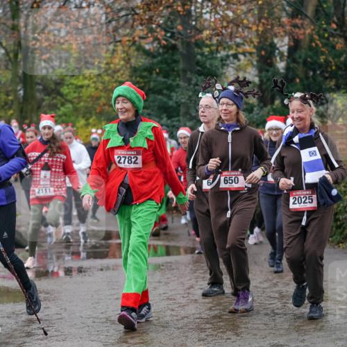 07.12.2025 - St. Pauli X-Mass-Run No. 15 Michael Burmester http://msf.ph/oto/9408200 07.12.2025 11:25:55 Laufen 15, 2778, 2111, 15, 2782, 6, 650, 15, 2025 meine-sportfotos.de