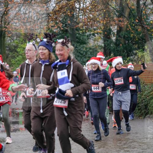 07.12.2025 - St. Pauli X-Mass-Run No. 15 Michael Burmester http://msf.ph/oto/9408218 07.12.2025 11:25:57 Laufen 2782, 36, 11, 65, 2025, 644, 2346, 3913 meine-sportfotos.de