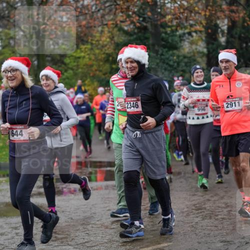 07.12.2025 - St. Pauli X-Mass-Run No. 15 Michael Burmester http://msf.ph/oto/9408236 07.12.2025 11:25:58 Laufen 2872, 644, 64, 2346, 996, 2911, 3913, 1599 meine-sportfotos.de