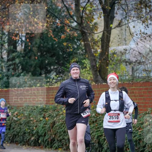07.12.2025 - St. Pauli X-Mass-Run No. 15 Michael Burmester http://msf.ph/oto/9408271 07.12.2025 09:43:33 Laufen 251, 5, 2510 meine-sportfotos.de