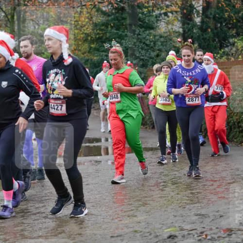 07.12.2025 - St. Pauli X-Mass-Run No. 15 Michael Burmester http://msf.ph/oto/9408329 07.12.2025 11:26:07 Laufen 4427, 2848, 3583, 2877, 3180, 4426 meine-sportfotos.de