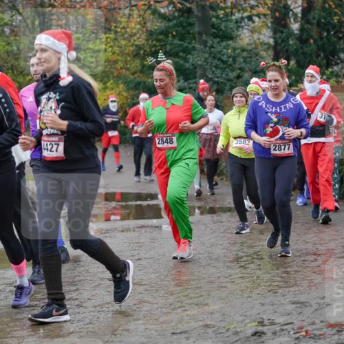 07.12.2025 - St. Pauli X-Mass-Run No. 15 Michael Burmester http://msf.ph/oto/9408335 07.12.2025 11:26:08 Laufen 2848, 4427, 31, 4426, 3583, 2877, 66, 759, 8 meine-sportfotos.de