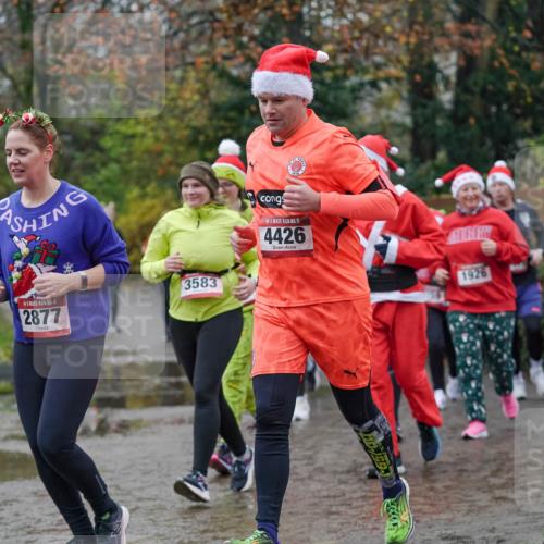 07.12.2025 - St. Pauli X-Mass-Run No. 15 Michael Burmester http://msf.ph/oto/9408356 07.12.2025 11:26:09 Laufen 15, 2877, 3583, 15, 4426, 1926, 2624 meine-sportfotos.de