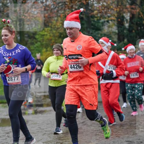 07.12.2025 - St. Pauli X-Mass-Run No. 15 Michael Burmester http://msf.ph/oto/9408359 07.12.2025 11:26:09 Laufen 2877, 3583, 4426, 3180, 1926, 2624 meine-sportfotos.de