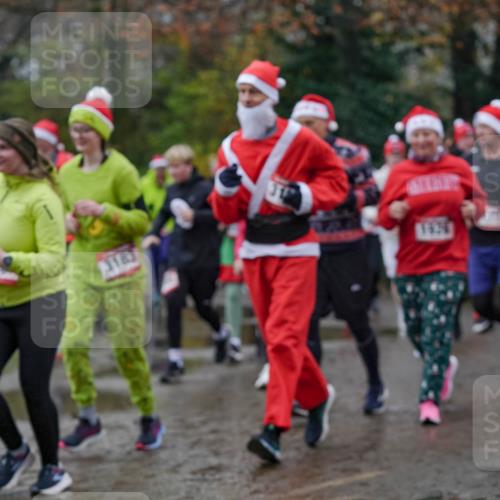 07.12.2025 - St. Pauli X-Mass-Run No. 15 Michael Burmester http://msf.ph/oto/9408371 07.12.2025 11:26:10 Laufen 3183, 319, 1834 meine-sportfotos.de