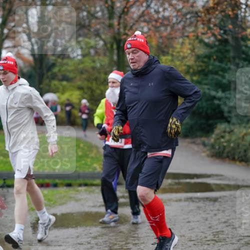 07.12.2025 - St. Pauli X-Mass-Run No. 15 Michael Burmester http://msf.ph/oto/9408410 07.12.2025 11:26:15 Laufen  meine-sportfotos.de