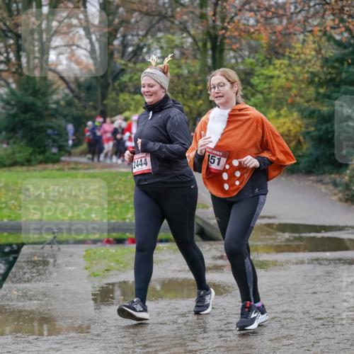 07.12.2025 - St. Pauli X-Mass-Run No. 15 Michael Burmester http://msf.ph/oto/9408467 07.12.2025 11:26:18 Laufen 2444, 15, 151 meine-sportfotos.de