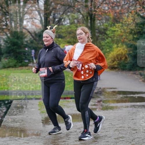 07.12.2025 - St. Pauli X-Mass-Run No. 15 Michael Burmester http://msf.ph/oto/9408473 07.12.2025 11:26:19 Laufen 2444, 1 meine-sportfotos.de
