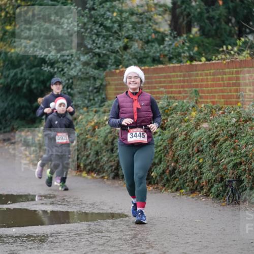 07.12.2025 - St. Pauli X-Mass-Run No. 15 Michael Burmester http://msf.ph/oto/9408482 07.12.2025 11:26:25 Laufen 3925, 3445 meine-sportfotos.de