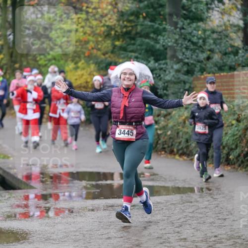 07.12.2025 - St. Pauli X-Mass-Run No. 15 Michael Burmester http://msf.ph/oto/9408515 07.12.2025 11:26:26 Laufen 3445, 1925 meine-sportfotos.de