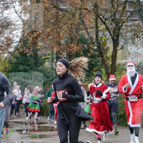 07.12.2025 - St. Pauli X-Mass-Run No. 15 Michael Burmester http://msf.ph/oto/9408531 07.12.2025 09:43:59 Laufen 950, 2691 meine-sportfotos.de