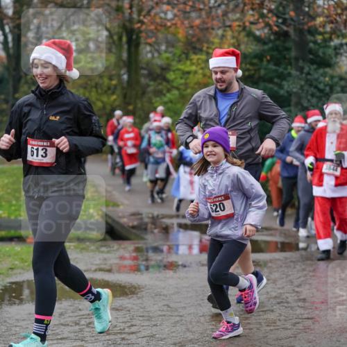 07.12.2025 - St. Pauli X-Mass-Run No. 15 Michael Burmester http://msf.ph/oto/9408589 07.12.2025 11:26:35 Laufen 15, 613, 15, 620, 3844, 3842 meine-sportfotos.de