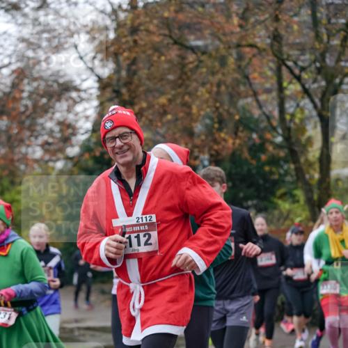 07.12.2025 - St. Pauli X-Mass-Run No. 15 Michael Burmester http://msf.ph/oto/9408597 07.12.2025 09:44:06 Laufen 231, 2112, 15, 112 meine-sportfotos.de