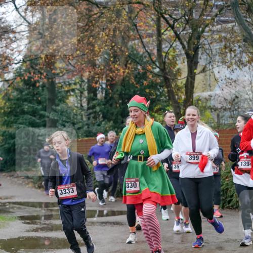 07.12.2025 - St. Pauli X-Mass-Run No. 15 Michael Burmester http://msf.ph/oto/9408606 07.12.2025 09:44:07 Laufen 2, 15, 3333, 330, 35, 399, 1394, 15 meine-sportfotos.de