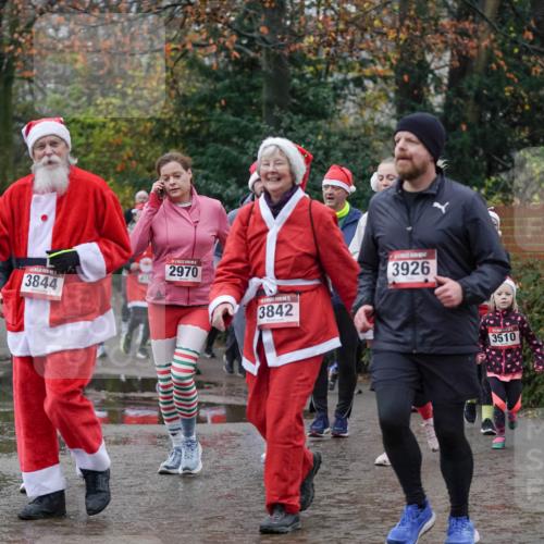07.12.2025 - St. Pauli X-Mass-Run No. 15 Michael Burmester http://msf.ph/oto/9408620 07.12.2025 11:26:38 Laufen 3844, 2970, 3842, 3926, 3510 meine-sportfotos.de