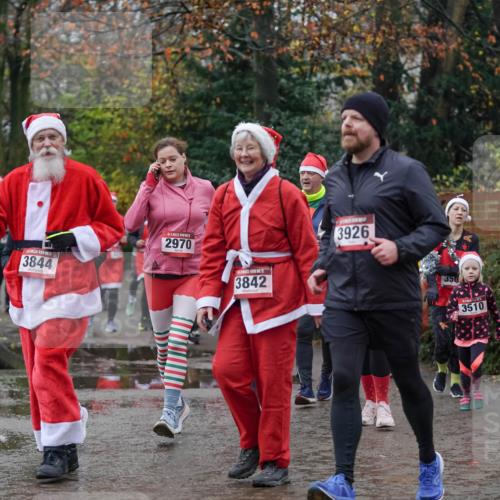 07.12.2025 - St. Pauli X-Mass-Run No. 15 Michael Burmester http://msf.ph/oto/9408623 07.12.2025 11:26:38 Laufen 3844, 2970, 3842, 3926, 350, 3510 meine-sportfotos.de
