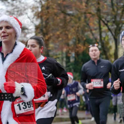 07.12.2025 - St. Pauli X-Mass-Run No. 15 Michael Burmester http://msf.ph/oto/9408624 07.12.2025 09:44:09 Laufen 1399, 1506 meine-sportfotos.de