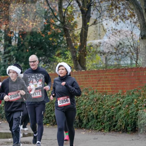 07.12.2025 - St. Pauli X-Mass-Run No. 15 Michael Burmester http://msf.ph/oto/9408687 07.12.2025 09:44:17 Laufen 2866, 1572, 15, 2856 meine-sportfotos.de