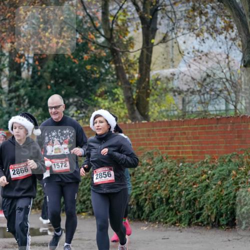 07.12.2025 - St. Pauli X-Mass-Run No. 15 Michael Burmester http://msf.ph/oto/9408690 07.12.2025 09:44:17 Laufen 2866, 1572, 15, 2856 meine-sportfotos.de