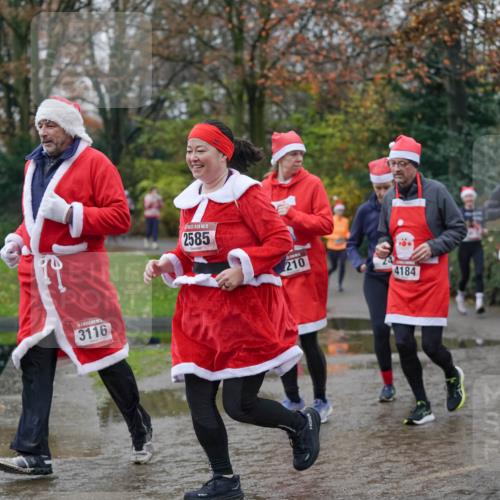 07.12.2025 - St. Pauli X-Mass-Run No. 15 Michael Burmester http://msf.ph/oto/9408727 07.12.2025 11:26:46 Laufen 15, 72, 3116, 5, 2585, 210, 4184, 2203 meine-sportfotos.de
