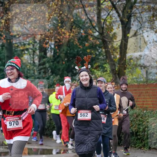 07.12.2025 - St. Pauli X-Mass-Run No. 15 Michael Burmester http://msf.ph/oto/9408738 07.12.2025 09:44:23 Laufen 15, 970, 15, 562, 16 meine-sportfotos.de