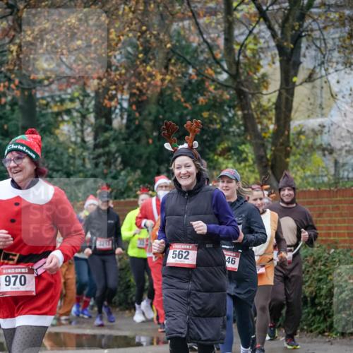 07.12.2025 - St. Pauli X-Mass-Run No. 15 Michael Burmester http://msf.ph/oto/9408741 07.12.2025 09:44:23 Laufen 15, 970, 15, 562, 46 meine-sportfotos.de