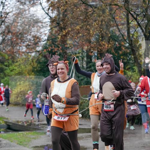 07.12.2025 - St. Pauli X-Mass-Run No. 15 Michael Burmester http://msf.ph/oto/9408780 07.12.2025 09:44:26 Laufen 517, 685 meine-sportfotos.de