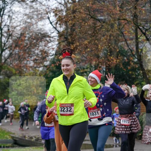 07.12.2025 - St. Pauli X-Mass-Run No. 15 Michael Burmester http://msf.ph/oto/9408816 07.12.2025 09:44:29 Laufen 15, 3232, 1031, 1973 meine-sportfotos.de