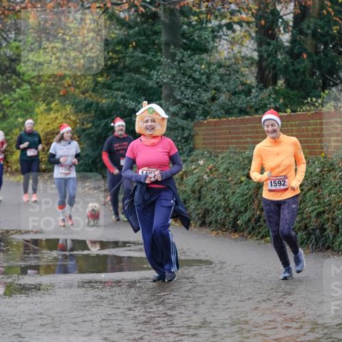 07.12.2025 - St. Pauli X-Mass-Run No. 15 Michael Burmester http://msf.ph/oto/9408829 07.12.2025 11:26:53 Laufen 1289, 1592 meine-sportfotos.de