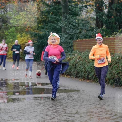 07.12.2025 - St. Pauli X-Mass-Run No. 15 Michael Burmester http://msf.ph/oto/9408835 07.12.2025 11:26:53 Laufen 128, 1467, 1592 meine-sportfotos.de