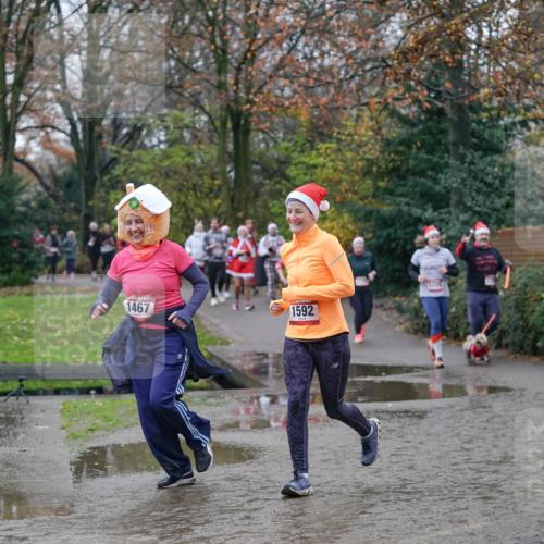 07.12.2025 - St. Pauli X-Mass-Run No. 15 Michael Burmester http://msf.ph/oto/9408856 07.12.2025 11:26:55 Laufen 1467, 1592 meine-sportfotos.de