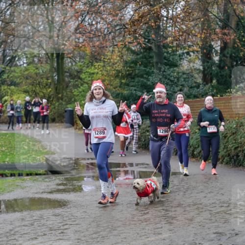 07.12.2025 - St. Pauli X-Mass-Run No. 15 Michael Burmester http://msf.ph/oto/9408868 07.12.2025 11:27:00 Laufen 1289, 1290, 2735 meine-sportfotos.de