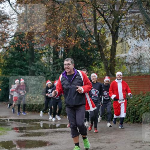 07.12.2025 - St. Pauli X-Mass-Run No. 15 Michael Burmester http://msf.ph/oto/9408881 07.12.2025 09:44:35 Laufen 4552 meine-sportfotos.de
