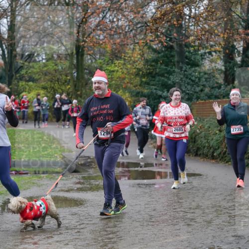 07.12.2025 - St. Pauli X-Mass-Run No. 15 Michael Burmester http://msf.ph/oto/9408883 07.12.2025 11:27:01 Laufen 1289, 1290, 2685, 2735 meine-sportfotos.de