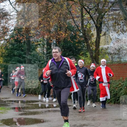07.12.2025 - St. Pauli X-Mass-Run No. 15 Michael Burmester http://msf.ph/oto/9408884 07.12.2025 09:44:36 Laufen 4552 meine-sportfotos.de