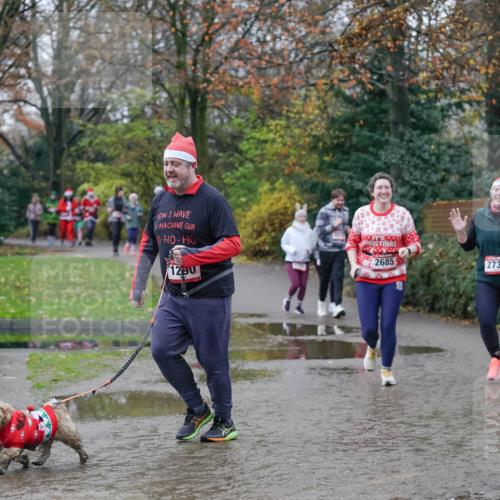 07.12.2025 - St. Pauli X-Mass-Run No. 15 Michael Burmester http://msf.ph/oto/9408892 07.12.2025 11:27:02 Laufen 1289, 1290, 2685, 2735 meine-sportfotos.de