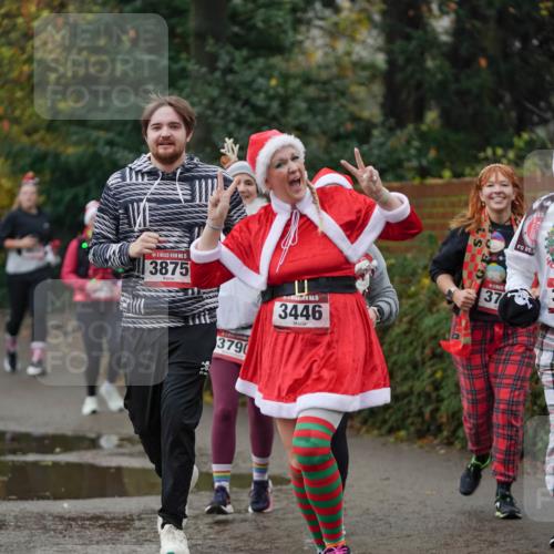 07.12.2025 - St. Pauli X-Mass-Run No. 15 Michael Burmester http://msf.ph/oto/9408948 07.12.2025 11:27:07 Laufen 15, 3875, 3790, 5, 3446, 37, 3795 meine-sportfotos.de