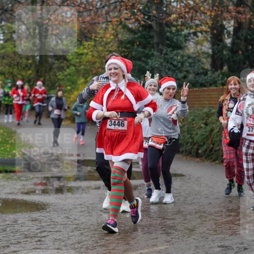 07.12.2025 - St. Pauli X-Mass-Run No. 15 Michael Burmester http://msf.ph/oto/9408954 07.12.2025 11:27:08 Laufen 3446, 303, 3795 meine-sportfotos.de