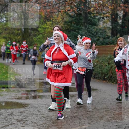 07.12.2025 - St. Pauli X-Mass-Run No. 15 Michael Burmester http://msf.ph/oto/9408957 07.12.2025 11:27:08 Laufen 3446, 3853, 3795 meine-sportfotos.de