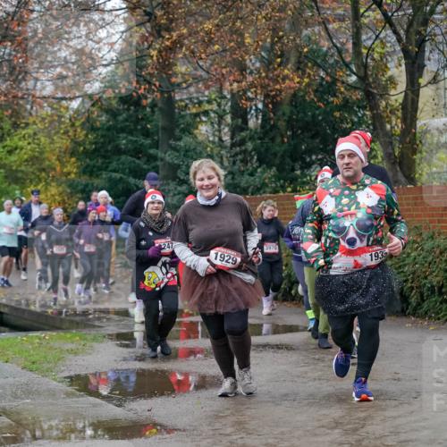 07.12.2025 - St. Pauli X-Mass-Run No. 15 Michael Burmester http://msf.ph/oto/9408968 07.12.2025 09:44:46 Laufen 247, 1929, 3970, 1935 meine-sportfotos.de