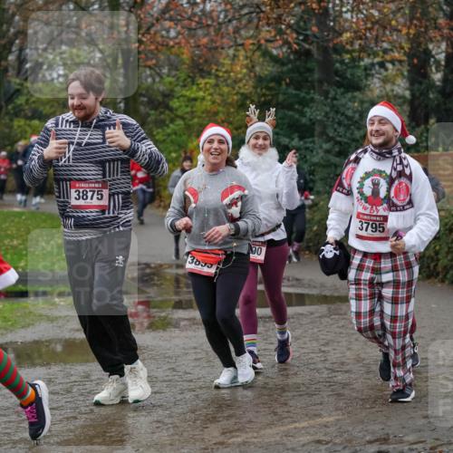 07.12.2025 - St. Pauli X-Mass-Run No. 15 Michael Burmester http://msf.ph/oto/9408972 07.12.2025 11:27:09 Laufen 46, 15, 3875, 3853, 30, 3795 meine-sportfotos.de