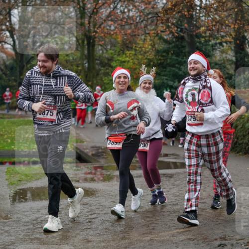 07.12.2025 - St. Pauli X-Mass-Run No. 15 Michael Burmester http://msf.ph/oto/9408978 07.12.2025 11:27:09 Laufen 3446, 15, 5875, 383, 790, 3793 meine-sportfotos.de