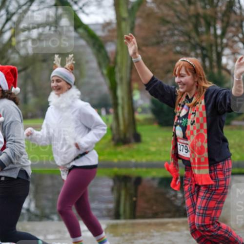 07.12.2025 - St. Pauli X-Mass-Run No. 15 Michael Burmester http://msf.ph/oto/9409020 07.12.2025 11:27:11 Laufen 379 meine-sportfotos.de