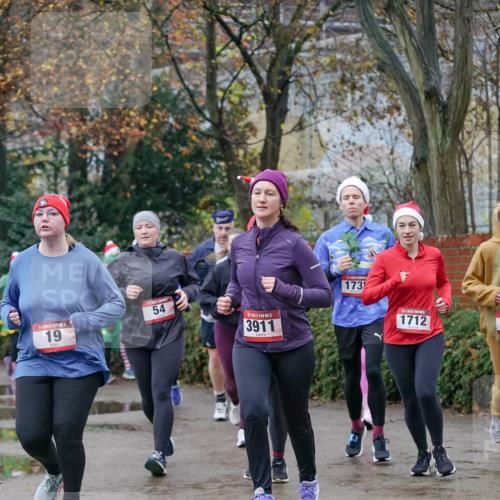 07.12.2025 - St. Pauli X-Mass-Run No. 15 Michael Burmester http://msf.ph/oto/9409027 07.12.2025 09:44:53 Laufen 19, 54, 15, 3911, 173, 1712 meine-sportfotos.de